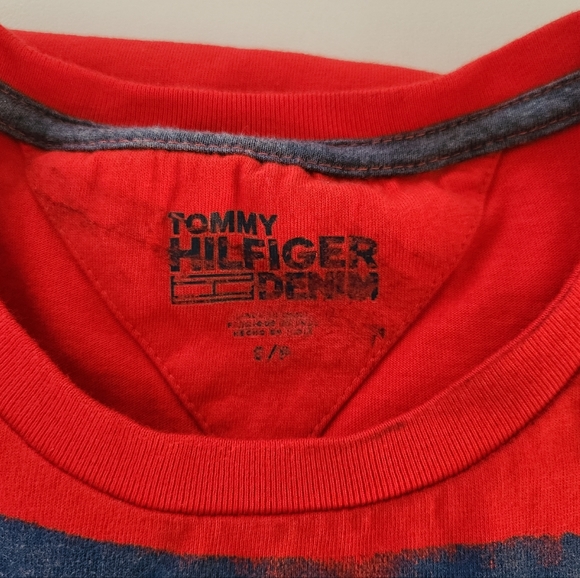 Tommy Hilfiger Shortsleeve Crewneck Graphic T-shirt - Picture 2 of 9